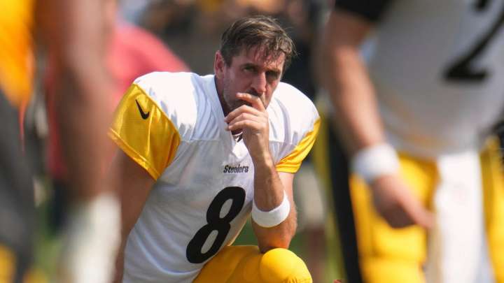 Aaron Rodgers sparks major injury concerns after being stamped on in Steelers practice and having leg heavily strapped