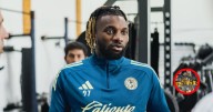Allan Saint-Maximin es la nueva estrella del América y estos llaveros con su imagen lo demuestran (FOTOS)