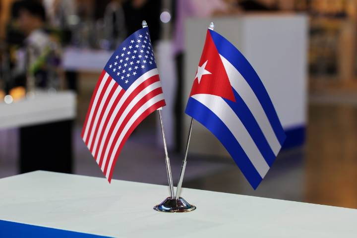 Cubanos pueden estudiar gratis en EE.UU. con este programa de becas: cómo aplicar y fecha límite