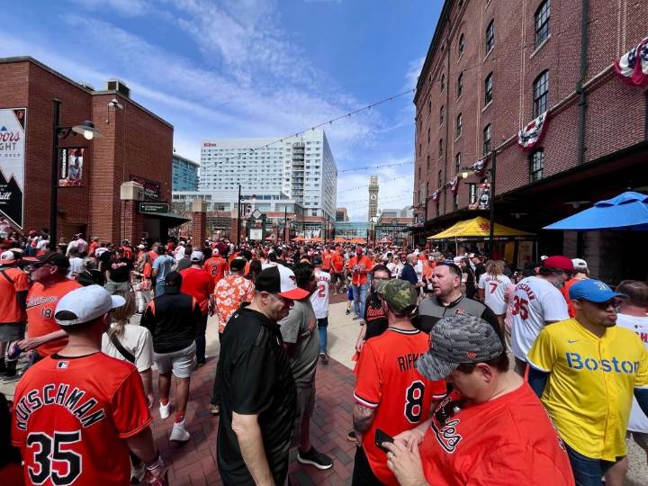 Orioles fans react to end of 13