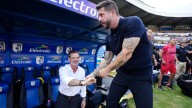 Diego Cocca y Benjamín Mora: duelo de contrastes en empate vibrante