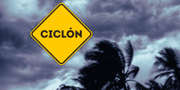 AVANZA ciclón "Kiko"; se acerca poco más a México