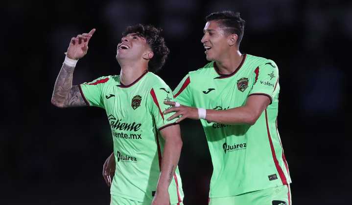Los Bravos de Juárez ganan con voltereta de locura a Santos Laguna
