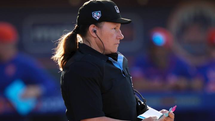 Who is Jen Pawol — MLB’s first female umpire? – NBC Connecticut