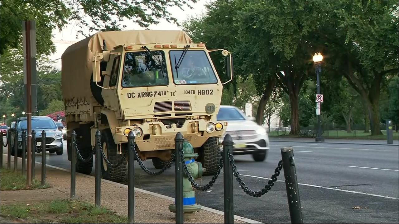National Guard members deploy in Washington, D.C.