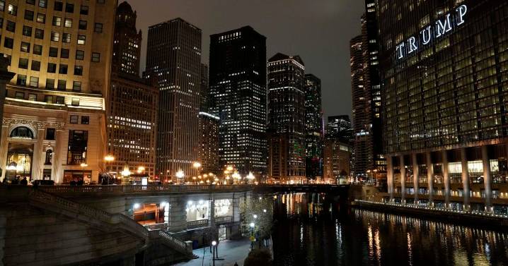 Trump’s threat to deploy troops to Chicago sparks fear and defiance in a city on edge