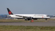 Air Canada strike grounds flights, causing travel chaos for 130,000 passengers
