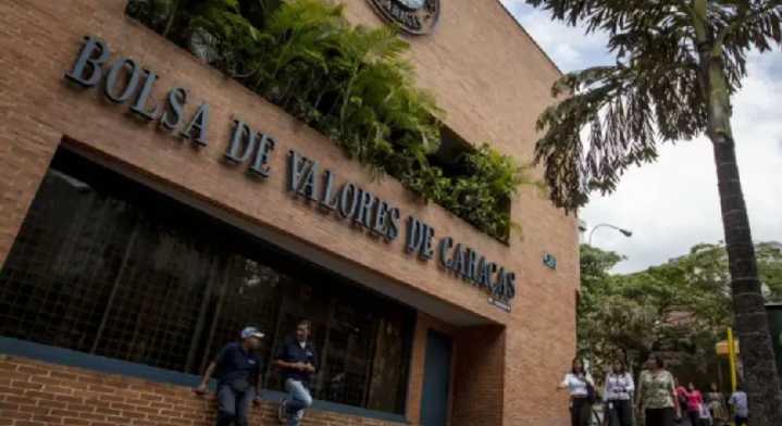 Cantv, Movilnet, Movistar y SimpleTV pujarán en la subasta de frecuencias radioeléctricas en septiembre