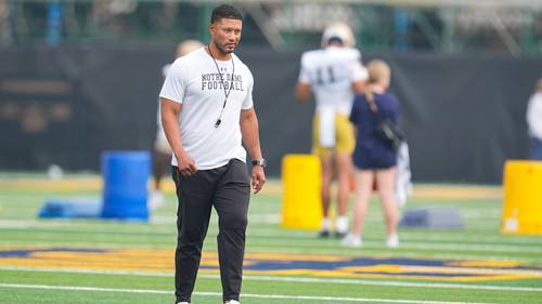 Miami-Notre Dame football game today: No. 10 Miami hoping for 'maniacal' setting when hosting No. 6 Notre Dame on Sunday night