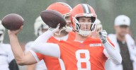 Browns trade QB Kenny Pickett to the Raiders for a 2026 fifth