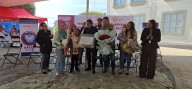 Reconocen labor de partera en Tonanitla por 56 años de asistencia