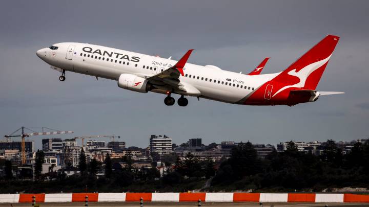 Qantas to pay record fine of $58 million for pandemic sackings criticized by judge