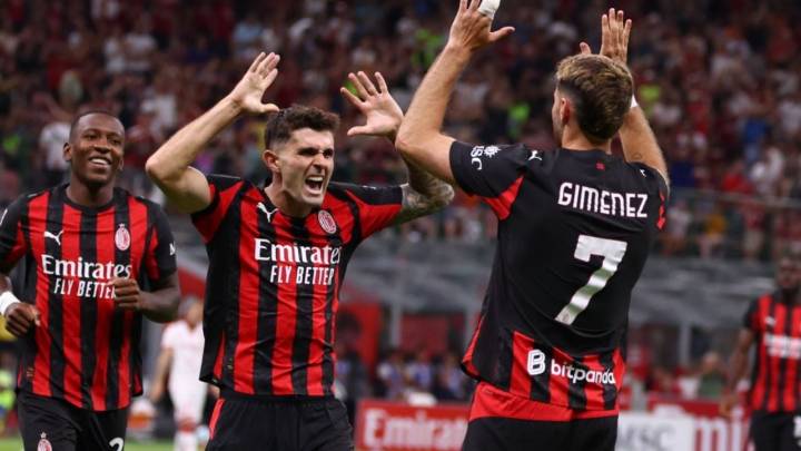 Prensa italiana critica a Santi Giménez por su estado físico en debut con Milan