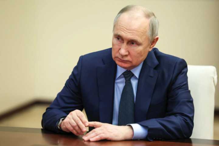 Putin propone quedarse con el este de Ucrania a cambio de congelar la ofensiva como condición de paz