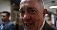 Álvaro Uribe vuelve a la libertad: su compromiso con Colombia tras decisión judicial