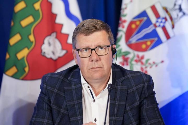 Premiers Smith, Moe disappointed by Trump's tariffs but most exports remain duty