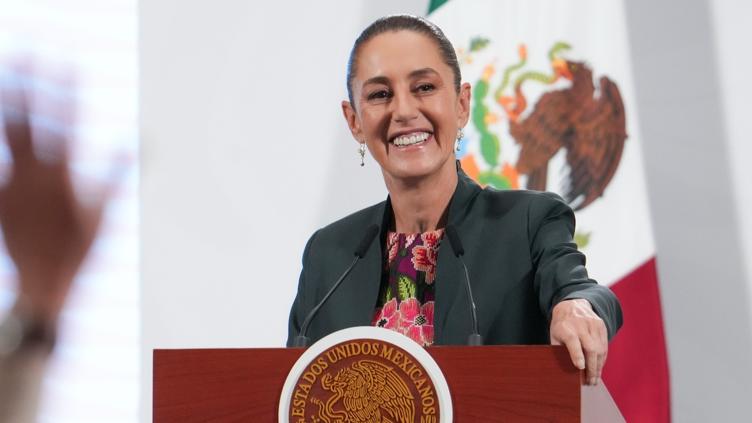 Sheinbaum llama porro a Alito Moreno por agresión en el Senado