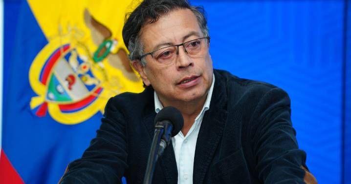 Petro revela por qué no cumplió su agenda: “Me quedé dormido y no me despertaron”