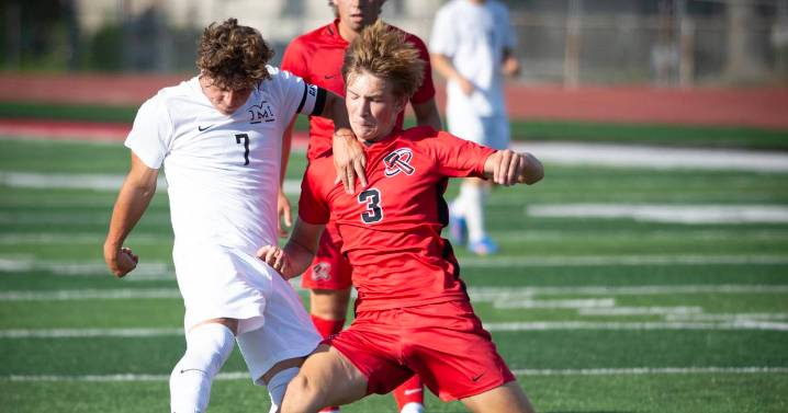 Ethan Koranda scores twice as Minooka blanks BBCHS 3