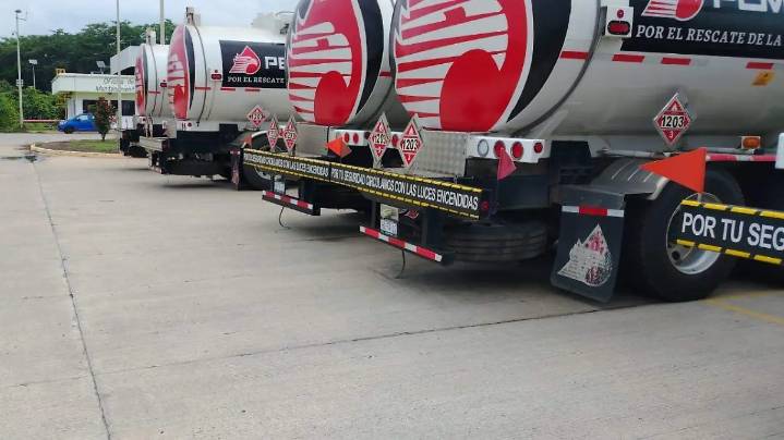 Paro parcial de camiones cisterna pone en riesgo abasto de gasolina en el Soconusco