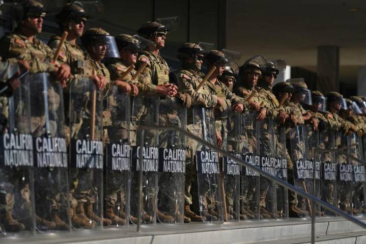 Comienza juicio sobre si despliegue de la Guardia Nacional en Los Ángeles violó la ley federal