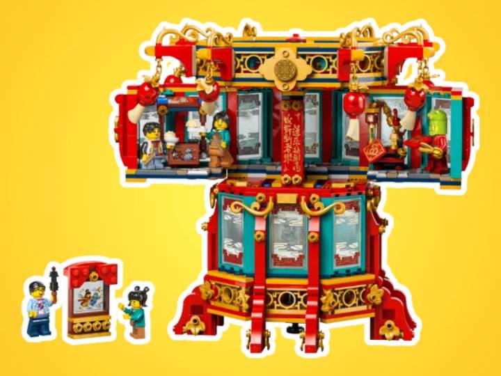 LEGO is having a 30% off deal on its traditional Trotting Lantern set