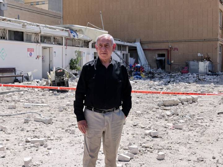 Netanyahu goes it alone