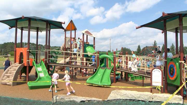 Eagle View Elementary in Breezy Point Opens New Playground