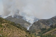 El fuego penetra en el Parque Nacional de los Picos de Europa: evacúan Caín por la proximidad de las llamas
