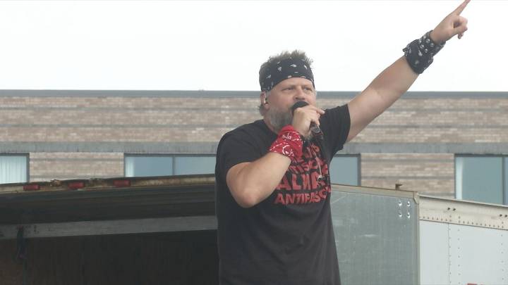 Tribute Fest Kicks Off, Supports Homeless Vets