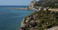 Demasiado antiguo y sin salidas de emergencia: denuncian la inseguridad del túnel ferroviario del Garraf