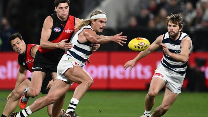 Cameron kicks four as Cats cruise against Bombers