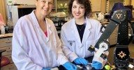 University of Waterloo use tiny robots on kidney stones