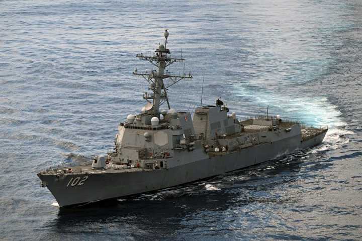 TWP: EEUU envía ocho buques de guerra al sur del Caribe en misión anticartel, lo que genera inquietud en Venezuela