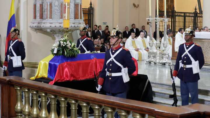El Gobierno colombiano se ausenta del funeral de Uribe Turbay a petición de la familia