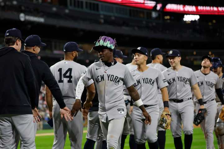 Yankees 10, White Sox 2: Good news and bad news as Bombers retake top Wild Card spot with convincing win