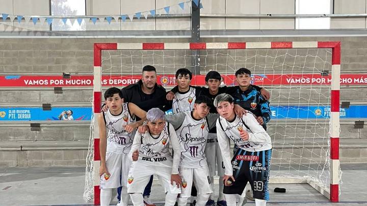 Gauchitos Pilarica y La Tierrita ganaron el regional de Futsal