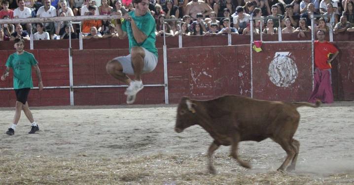 Así se ha vivido el Grand Prix de Carbajosa de la Sagrada y la posterior vaquilla