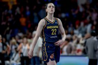 Caitlin Clark estrena logotipo exclusivo con Nike