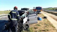 Cuatro heridos, uno de ellos grave, tras salirse de la vía un turismo en Gabaldón