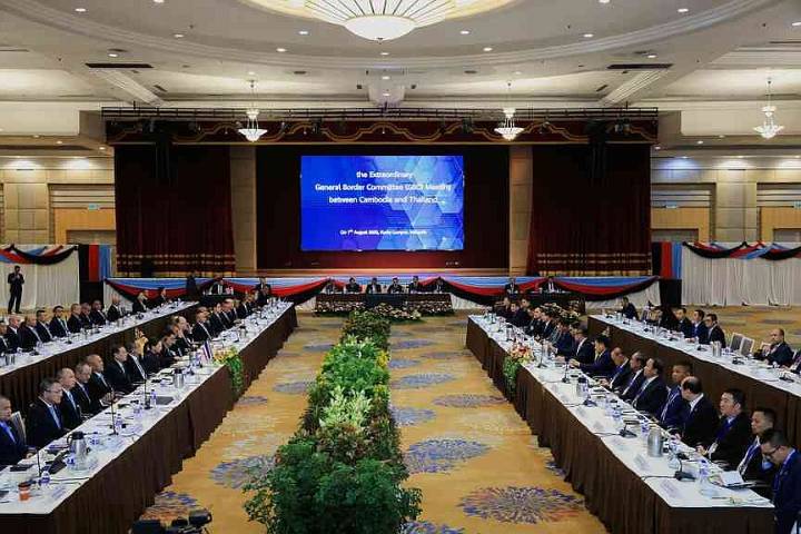Cambodia, Thailand maintain ceasefire
