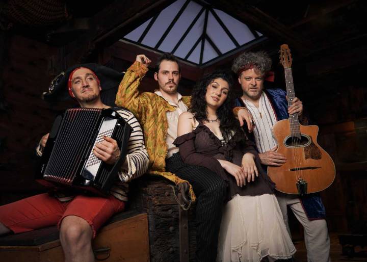 New musical ‘The Royal Pyrate’ tells a swashbuckling love story in Red Hook • Brooklyn Paper