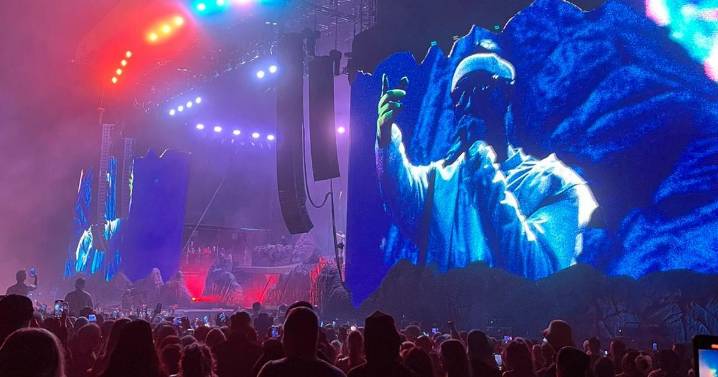 Leeds Festival boss Melvin Benn breaks silence on Travis Scott's 'short' headline set following fan boos