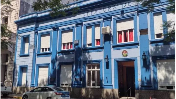 Otra joven agente de policía intentó quitarse la vida