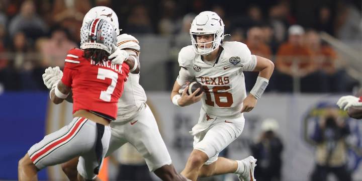 Texas, Ohio State top preseason Coaches Poll ahead of week 1 showdown in Columbus