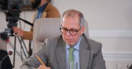 Alfredo Saade sale de Presidencia y será el nuevo embajador de Colombia en Brasil.