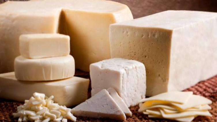 ¿Cuál es el queso más dañino y cuál el más saludable?