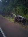 Jóvenes despistaron en Capioví: conductor manejaba ebrio y un acompañante habría sufrido fractura de cráneo
