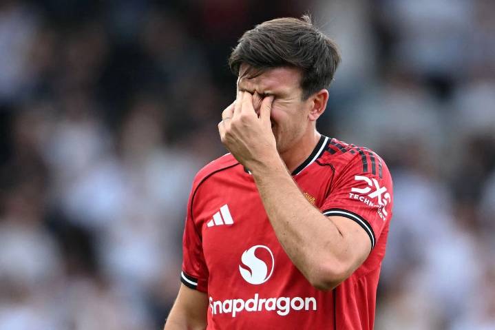 Manchester United empata con Fulham y sigue sin ganar en la Liga Premier