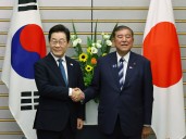Japan’s Ishiba hosts South Korea’s Lee before key Trump summit